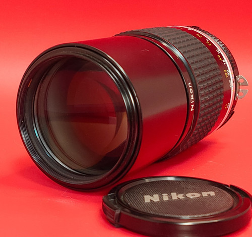 Mint nikon nikkor 200mm f - nikkor,