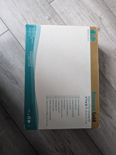 Modroc plaster paris - of,