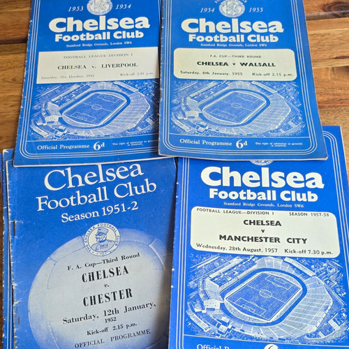 Chelsea official programmes - official,