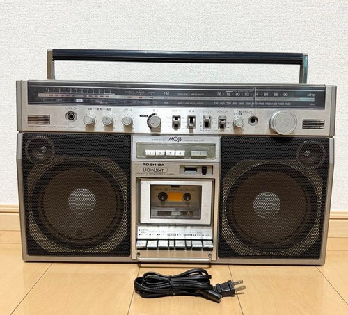 Toshiba 8780s bombeat radio - bombeat,