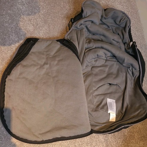 Maxi cosi car - car, footmuff