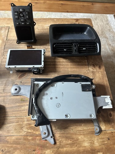 Lexus is200 sat nav - lexus,