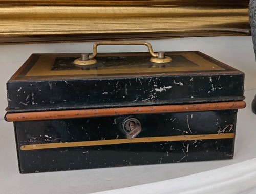 Vintage japanned metal cash - metal,