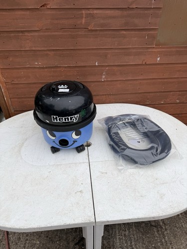 Henry numatic hvr200 vacuum - numatic,