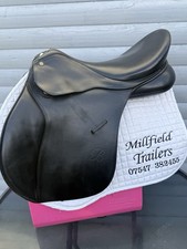 17.5 Black Bates Caprilli