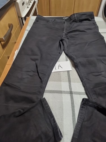 And per una jegging - una,