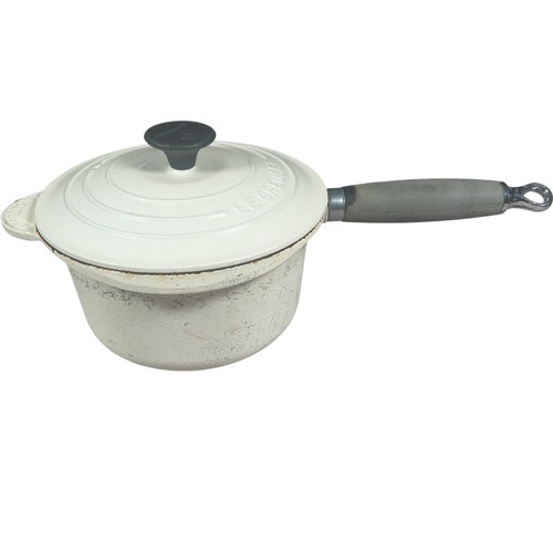 Creuset saucepan with - creuset, lid