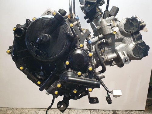 Suzuki gsxr 125 engine - ,