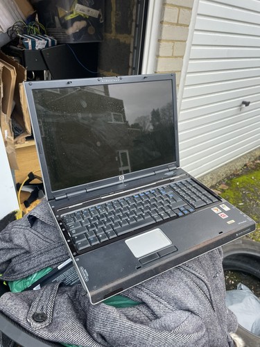 Untested spares repairs - untested, 17"