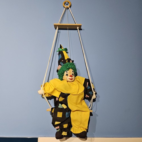 Vintage clown marionette - marionette, on