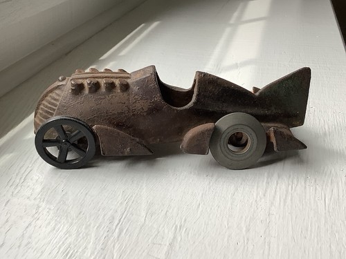 Hubley cast iron fin tail - cast,