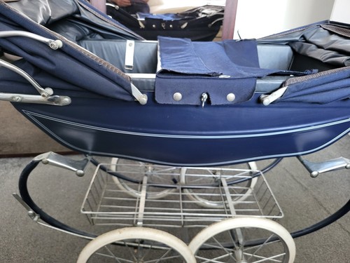 Silver cross dolls pram - silver, twin