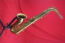 Universel Alto Saxophone