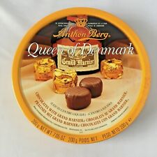 OLD ANTHON BERG CHOCOLATE TIN "QUEEN OF DENMARK", LOOK'S NEW BUT FROM 1990.