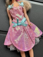 ? Vintage 1990s Sindy Doll ‘Party Letters’ DRESS (1991 - Ref 8224) - Minor TLC