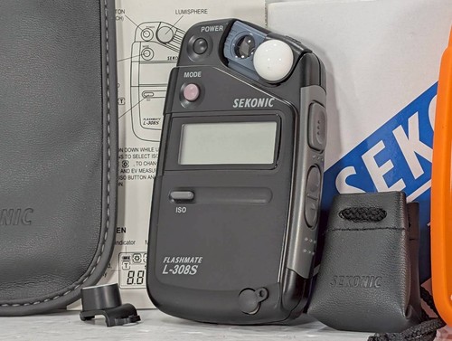 Near mint sekonic - [near, mint]