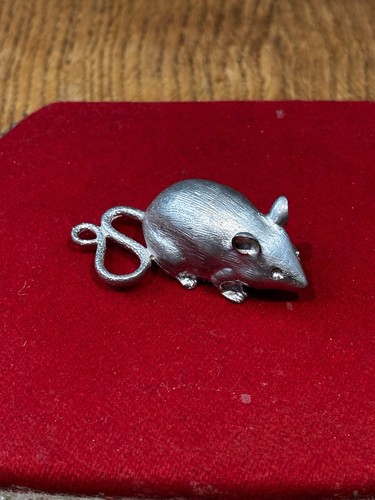 Silver plate novelty mouse - novelty,