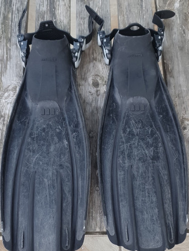 Mares black scuba - scuba, fins