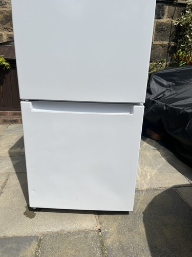 Indesit free standing - indesit, fridge