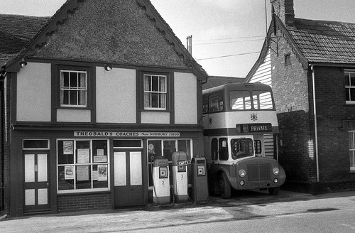 Theobalds long melford garage - theobalds,