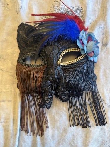 Handmade black lace cat - black,