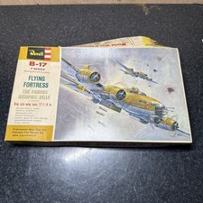 REVELL B-17 Flying Fortress