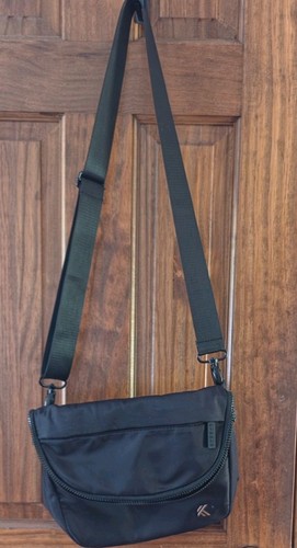Black kyodan crossbody bag - black,