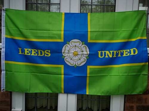 Leeds flag 3 - leeds, feet