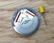 Seiko 5M63A KINETIC Watch Movement - Used - WORKING - Black & White date