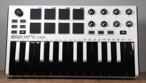 Akai mpk mini key midi - mpk,
