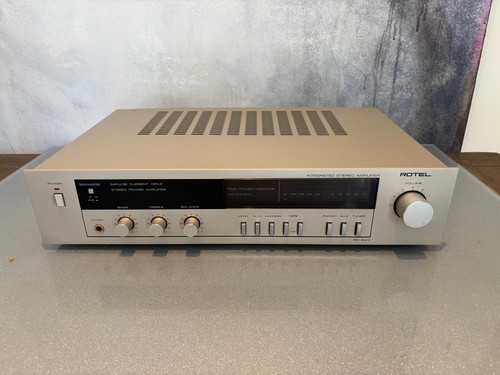 Rotel 840 stereo - stereo, integrated