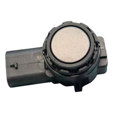 Mercedes GLA H247 Parking