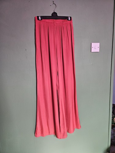 Oversized large pant leg hippy - oversized,