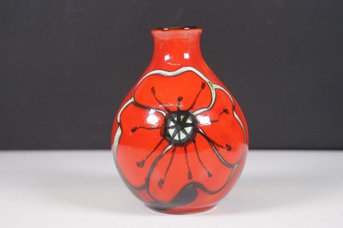 Great poole pottery poppyfield - great,