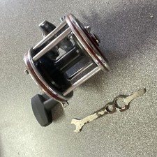 PENN SPECIAL SENATOR 3/0 H SEA BOAT MULTIPLIER FISHING REEL WITH WRENCH - USED
