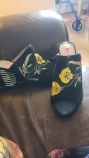 betsey johnson quirky shoes new size 6