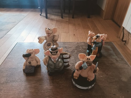 Piggin figurines bundle - figurines,