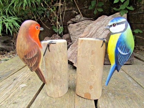 Hand carved made wooden robin - made,