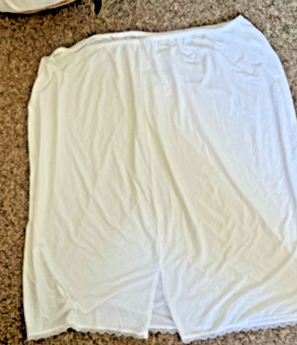 Half slip petticoat underskirt - half,