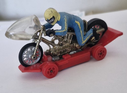 Corgi 681 stunt - corgi,