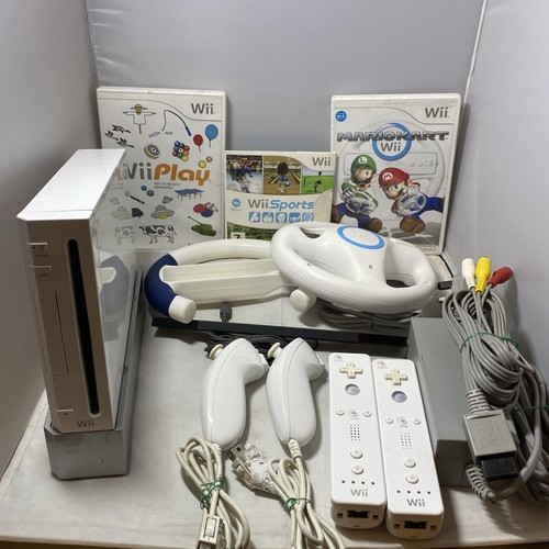 Nintendo wii console bundle - nintendo,