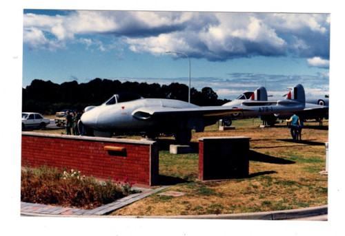 Havilland 100 vampire - 100,