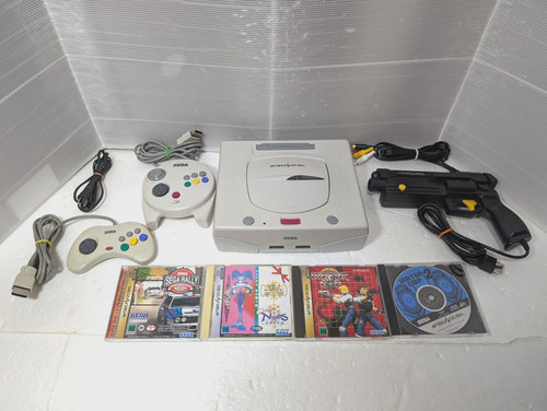 Sega saturn white console - sega,