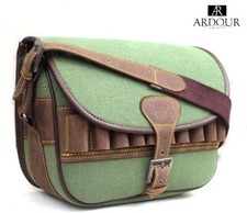 Slingshot pouch to store Ammo