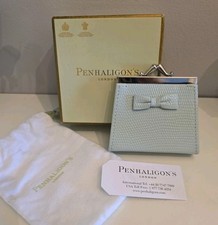 PENHALIGON’S Vintage Coin Purse in Pistachio. Leather, Silver Hardware, Dust Bag