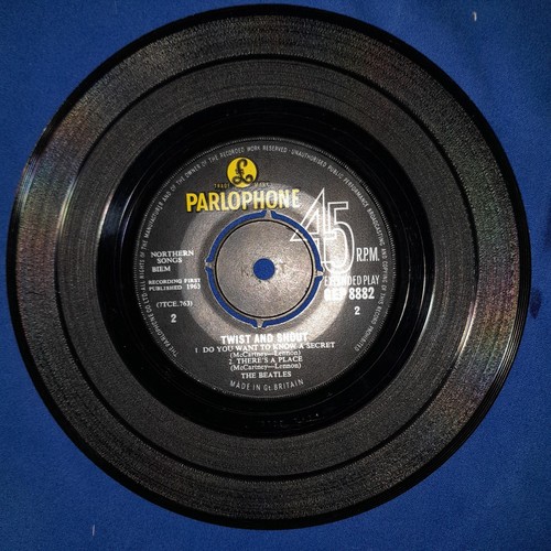 Beatles singles job lot - 7",