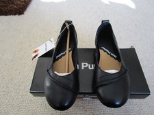 BRAND NEW IN BOX HUSH PUPPIES