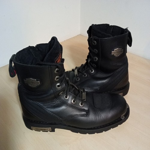 Harley davidson biker - harley, boots