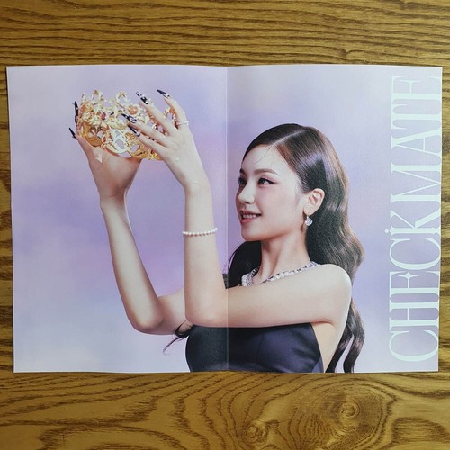 Yeji official mini - yeji, folding