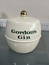 Vintage 1970s Gordon’s Gin
